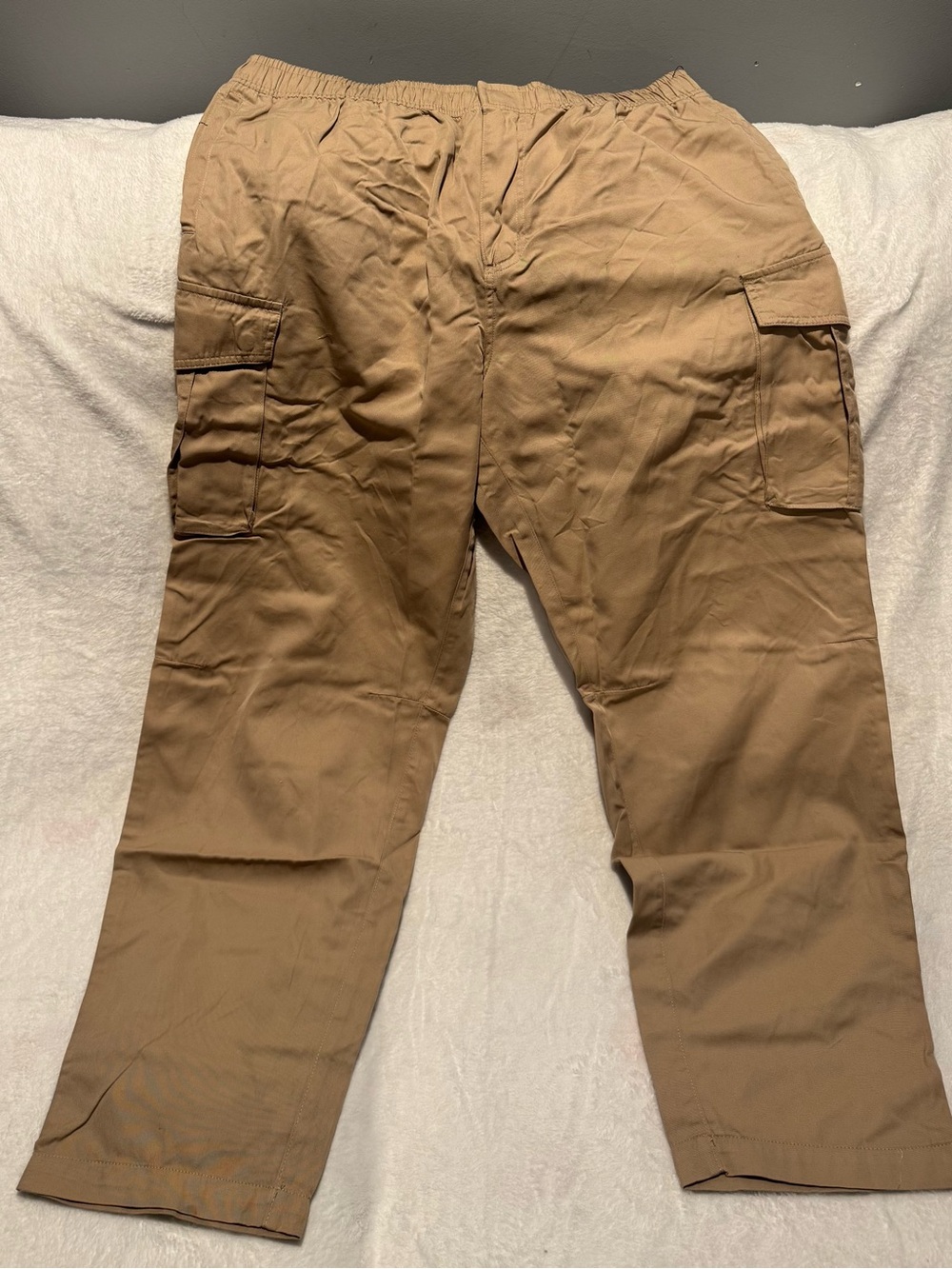 Men's NWT CSG Cargo Pants with black factory stain see pics- Tan 2XL
